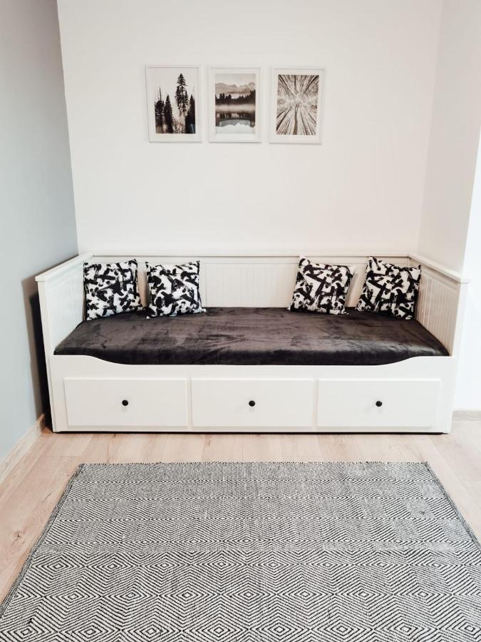 קלוז'-נאפוקה Silver Eden Apartments מראה חיצוני תמונה
