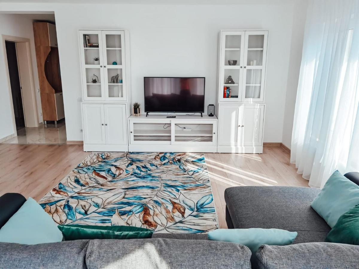 קלוז'-נאפוקה Silver Eden Apartments מראה חיצוני תמונה