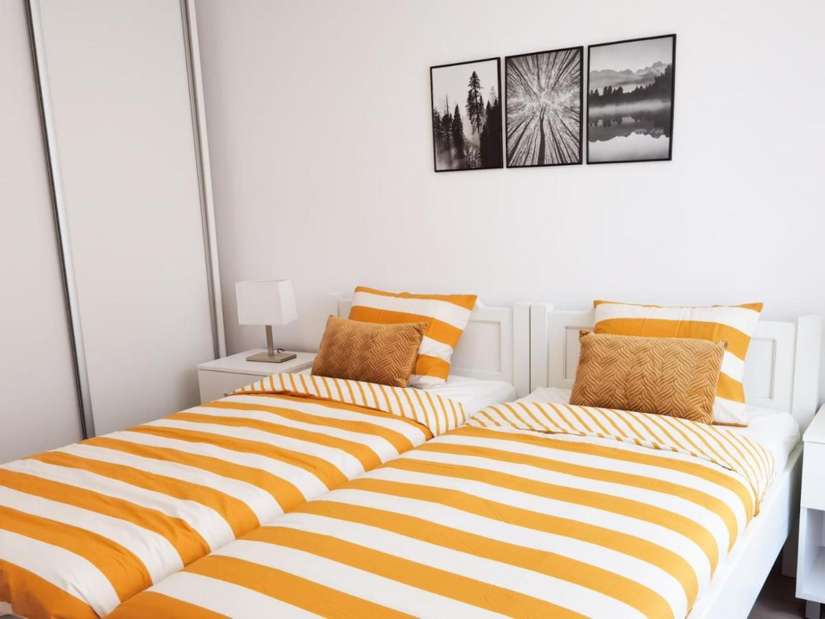 קלוז'-נאפוקה Silver Eden Apartments מראה חיצוני תמונה