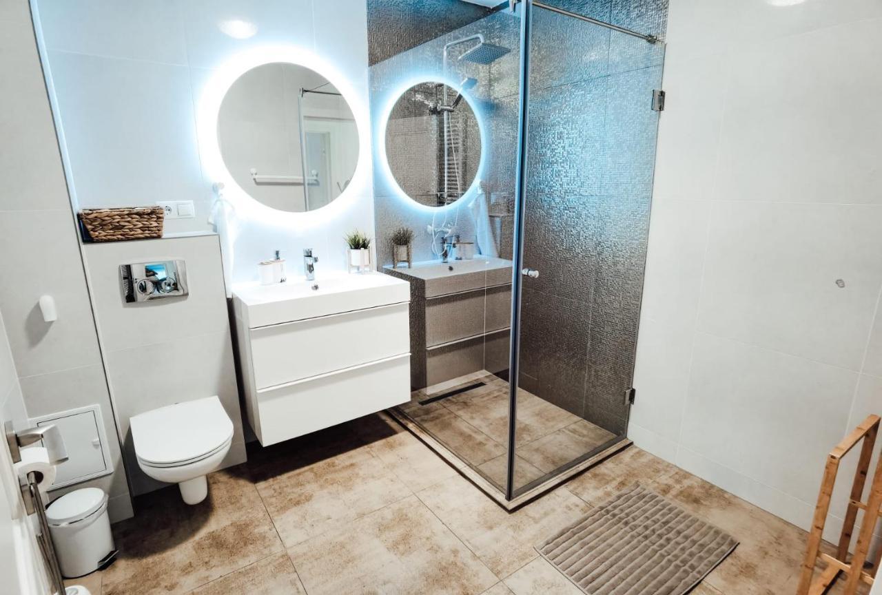 קלוז'-נאפוקה Silver Eden Apartments מראה חיצוני תמונה