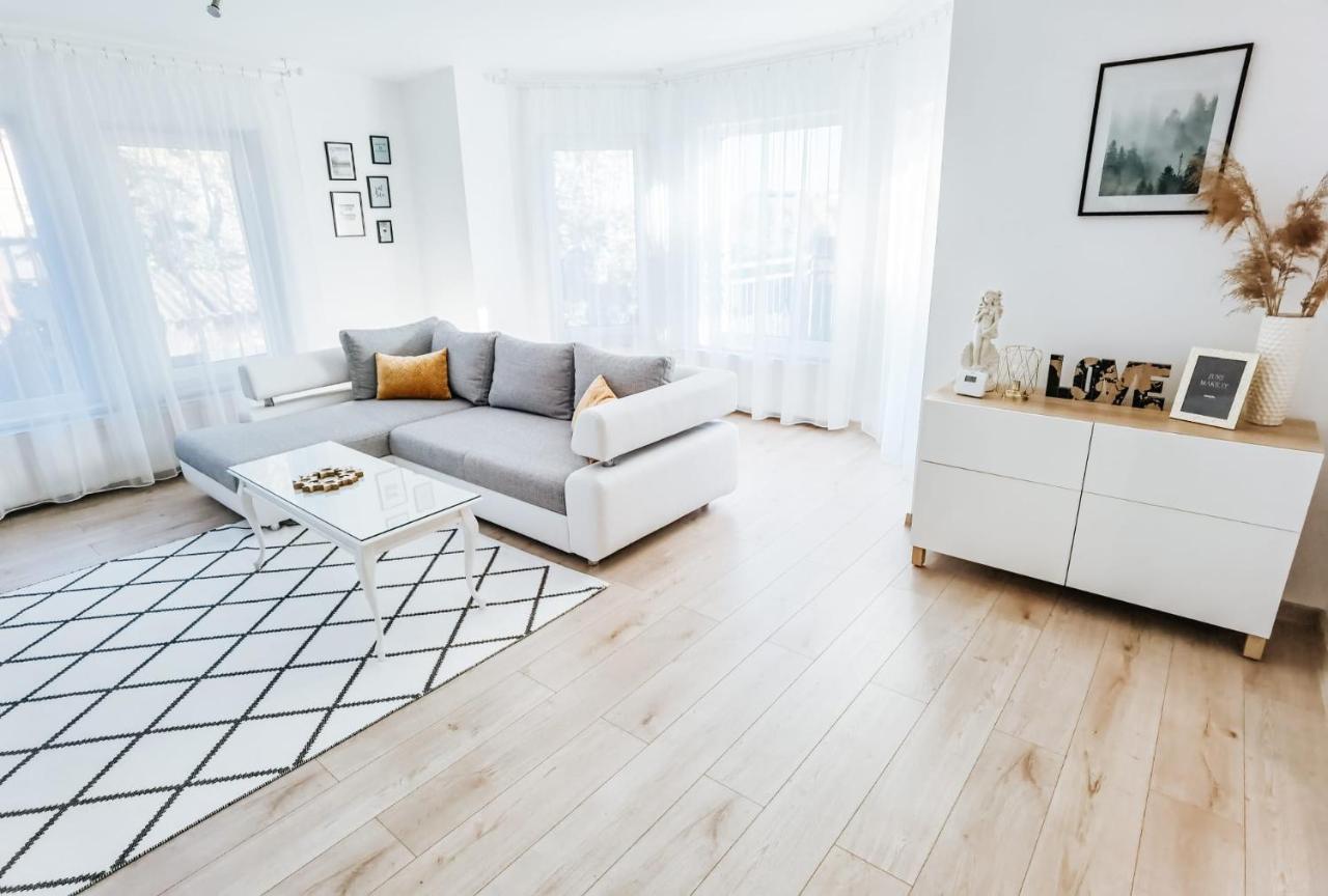 קלוז'-נאפוקה Silver Eden Apartments מראה חיצוני תמונה
