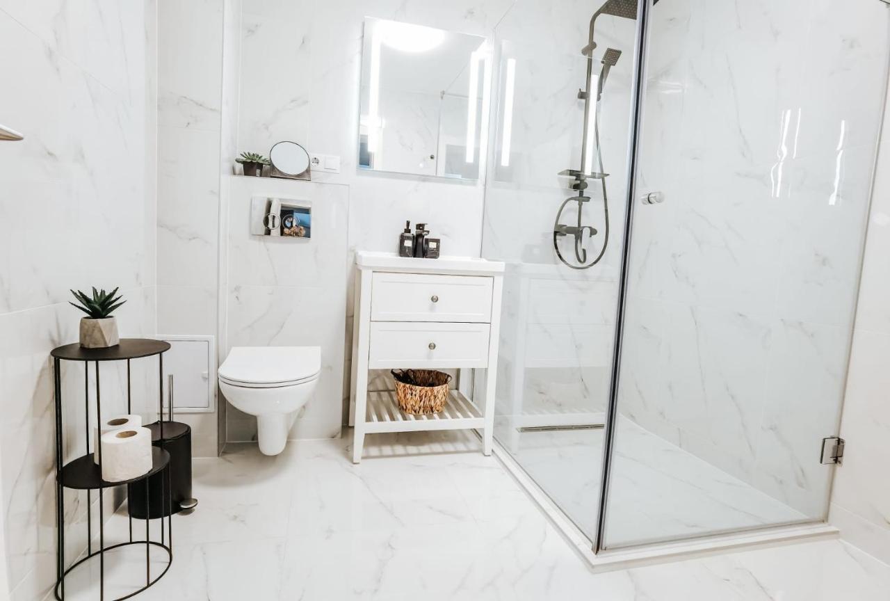 קלוז'-נאפוקה Silver Eden Apartments מראה חיצוני תמונה
